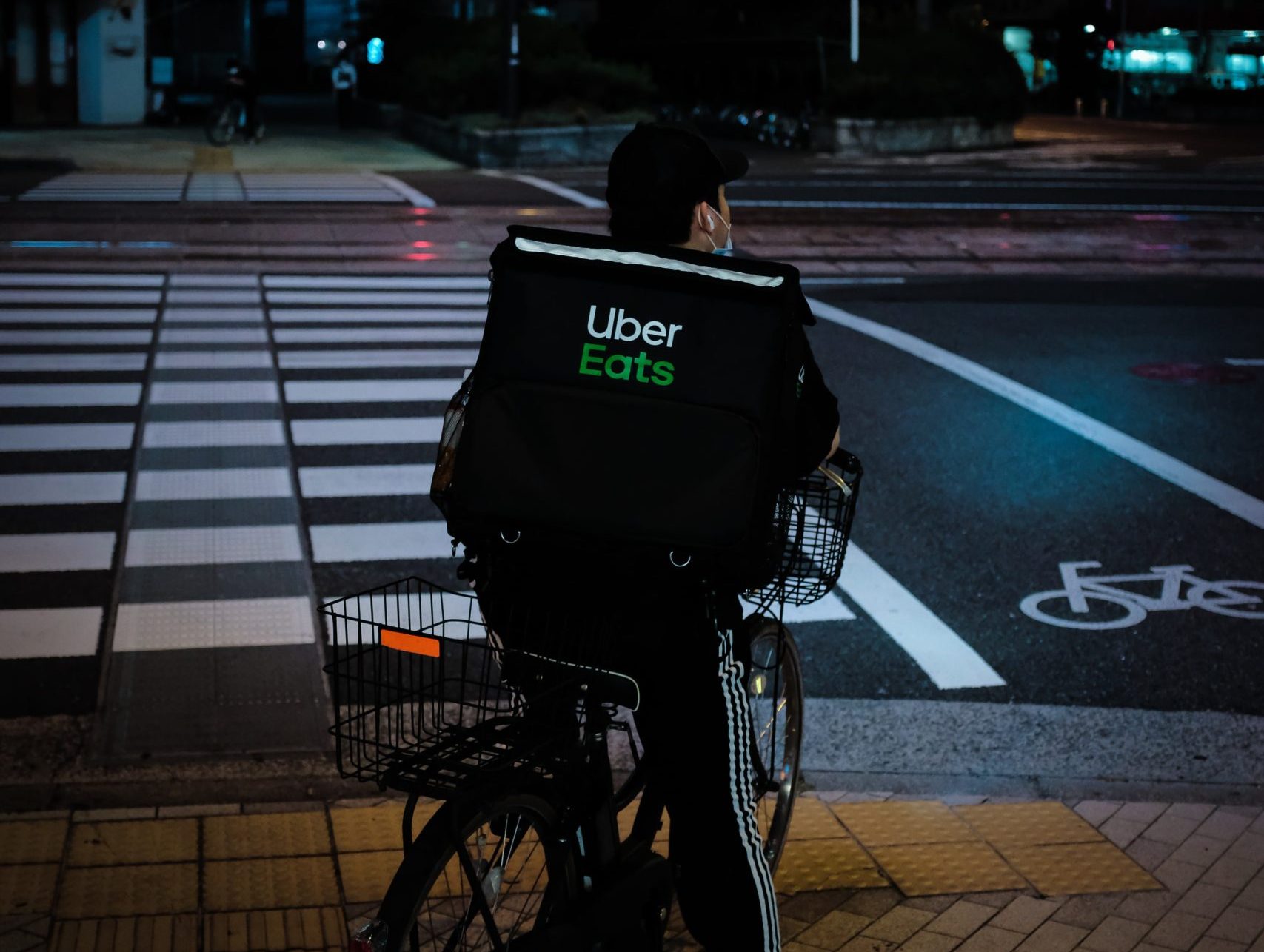 從UBER EATS看平台經濟的勞動法令風險- XIRILAW